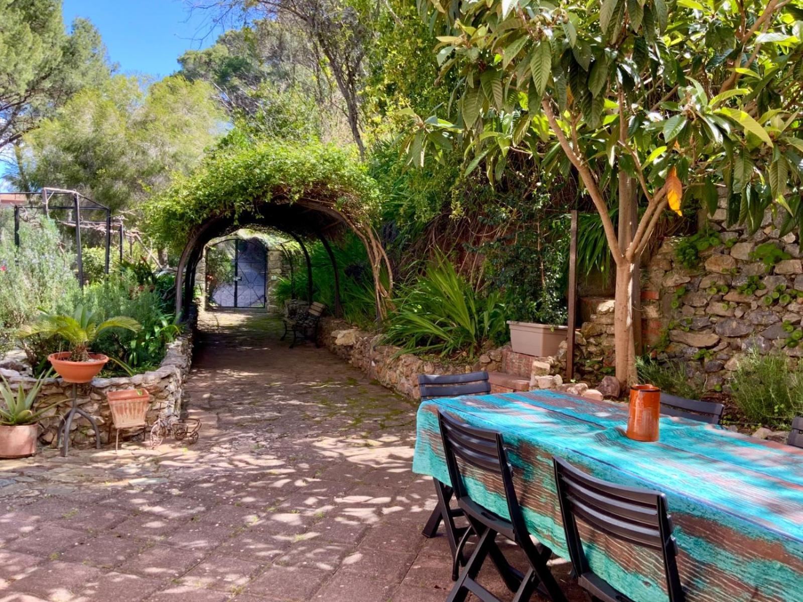 Aragonite Azzurra Casa Vacanza Гоннеза Екстер'єр фото